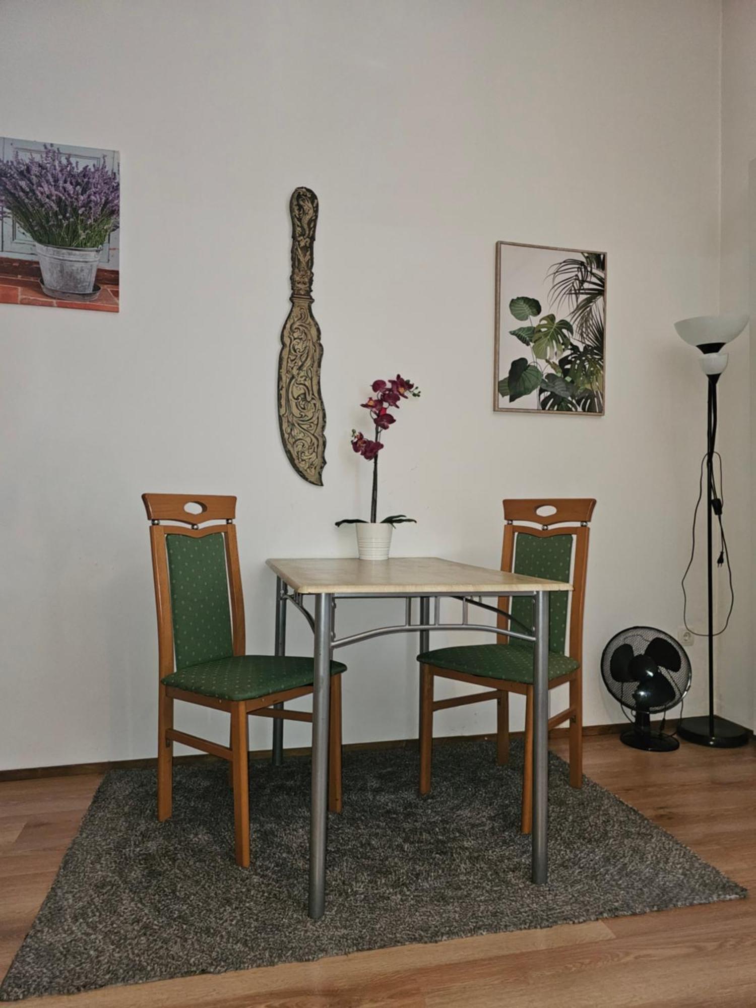 38m2 Near Center Apartamento *